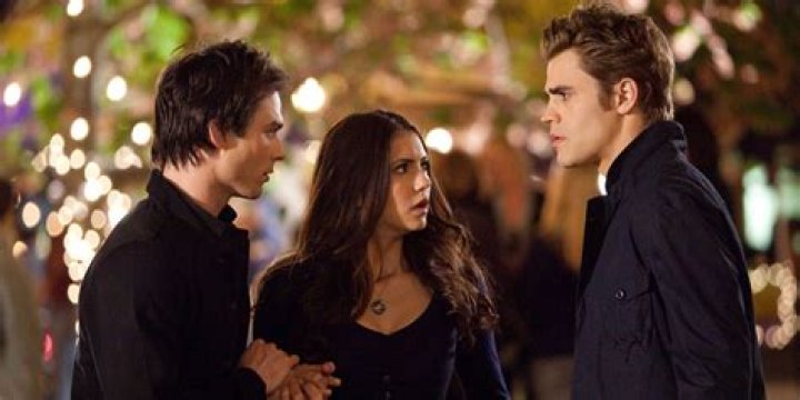 'Vampire Diaries' Recap: Elena Admits She's Torn Between Stefan & Damon