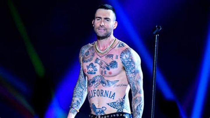 A Guide To The Singer’s Body Art – Hollywood Life