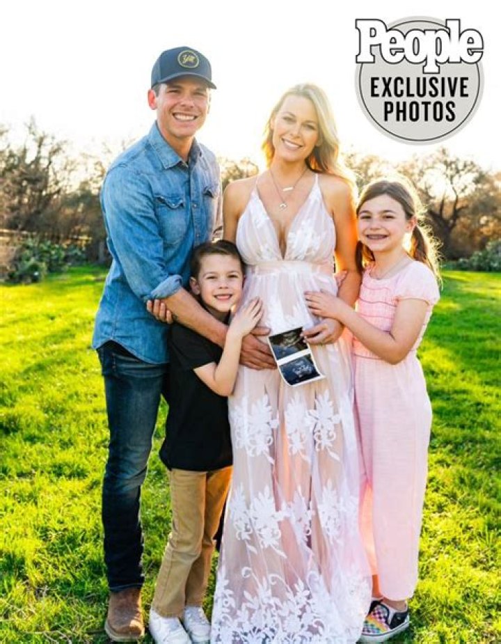 Granger Smith & Wife Amber Pregnant & Expecting Baby Boy After Tragic Death Of Son River
