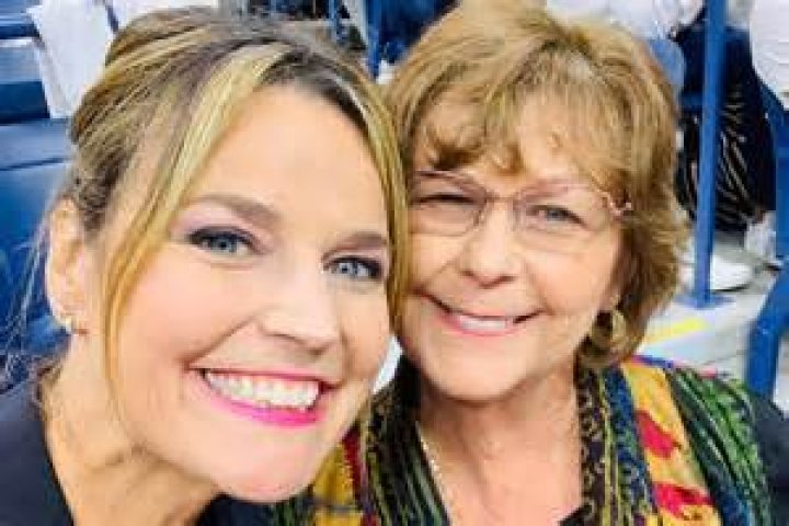 Jason Alexander Breaks Silence on ‘Seinfeld’ Mom Estelle Harris’ Passing In Loving Tribute