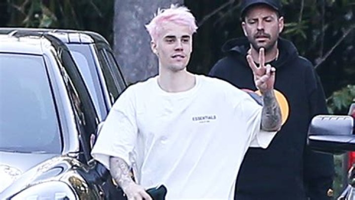 Justin Bieber Debuts Pink Hair — See Before & After Pics: Photos – Hollywood Life
