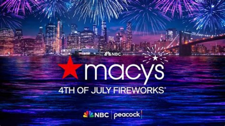 Maren Morris’s ‘Macy’s 4th Of July Fireworks’ Outfit & Performance – Hollywood Life
