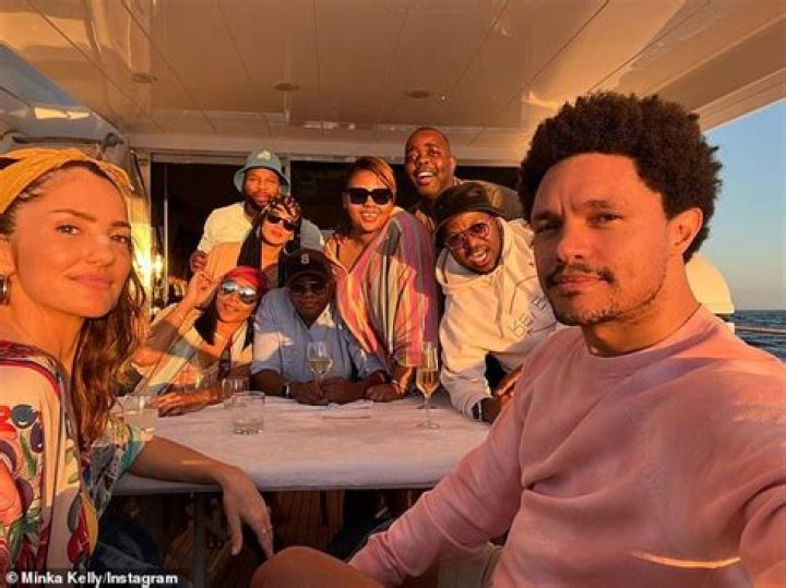 Minka Kelly Glows In New Selfie With Trevor Noah & Calls South Africa Trip The ‘Holiday Of A Lifetime’
