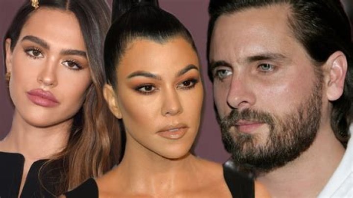 Scott Disick Unfollows Ex Amelia Hamlin & Kardashians After DM Drama
