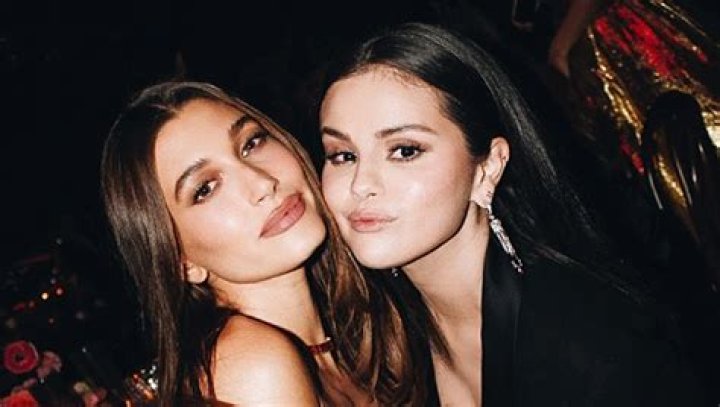 Selena Gomez Defends Hailey Bieber From Death Threats Amidst Drama – Hollywood Life