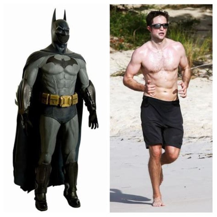 Shows Off Ripped Abs On Beach — Pic – Hollywood Life