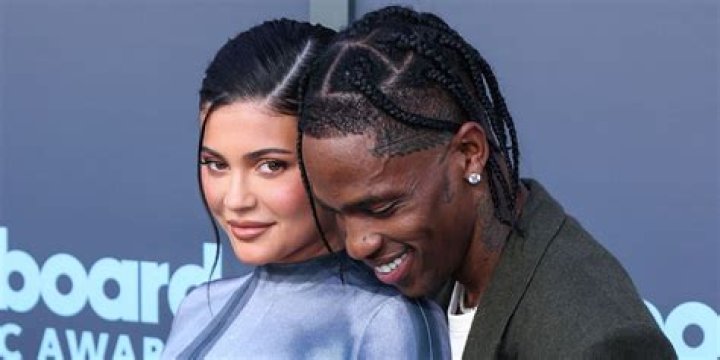 Travis Scott Thinks Kylie Jenner’s New Honey Locks Are ‘So Sexy’ — ‘He Really Loves It’